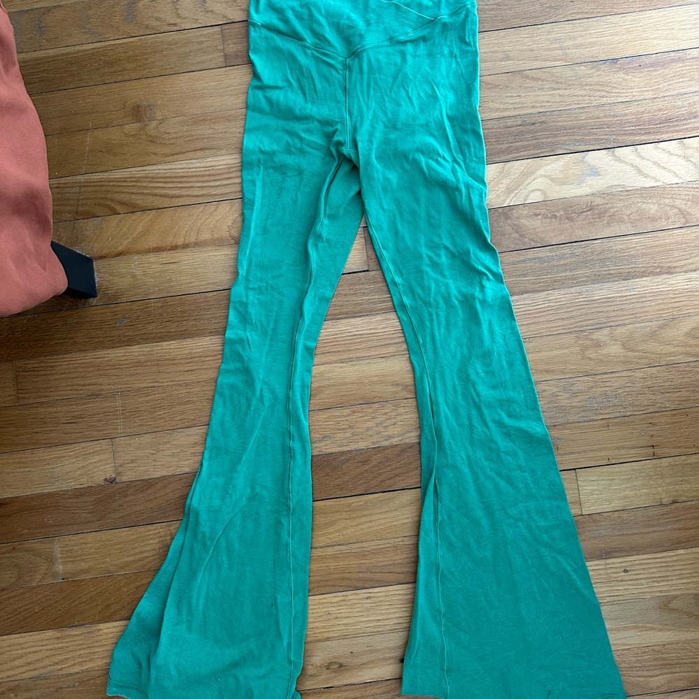 Aerie Offline Flare Legging — Size M